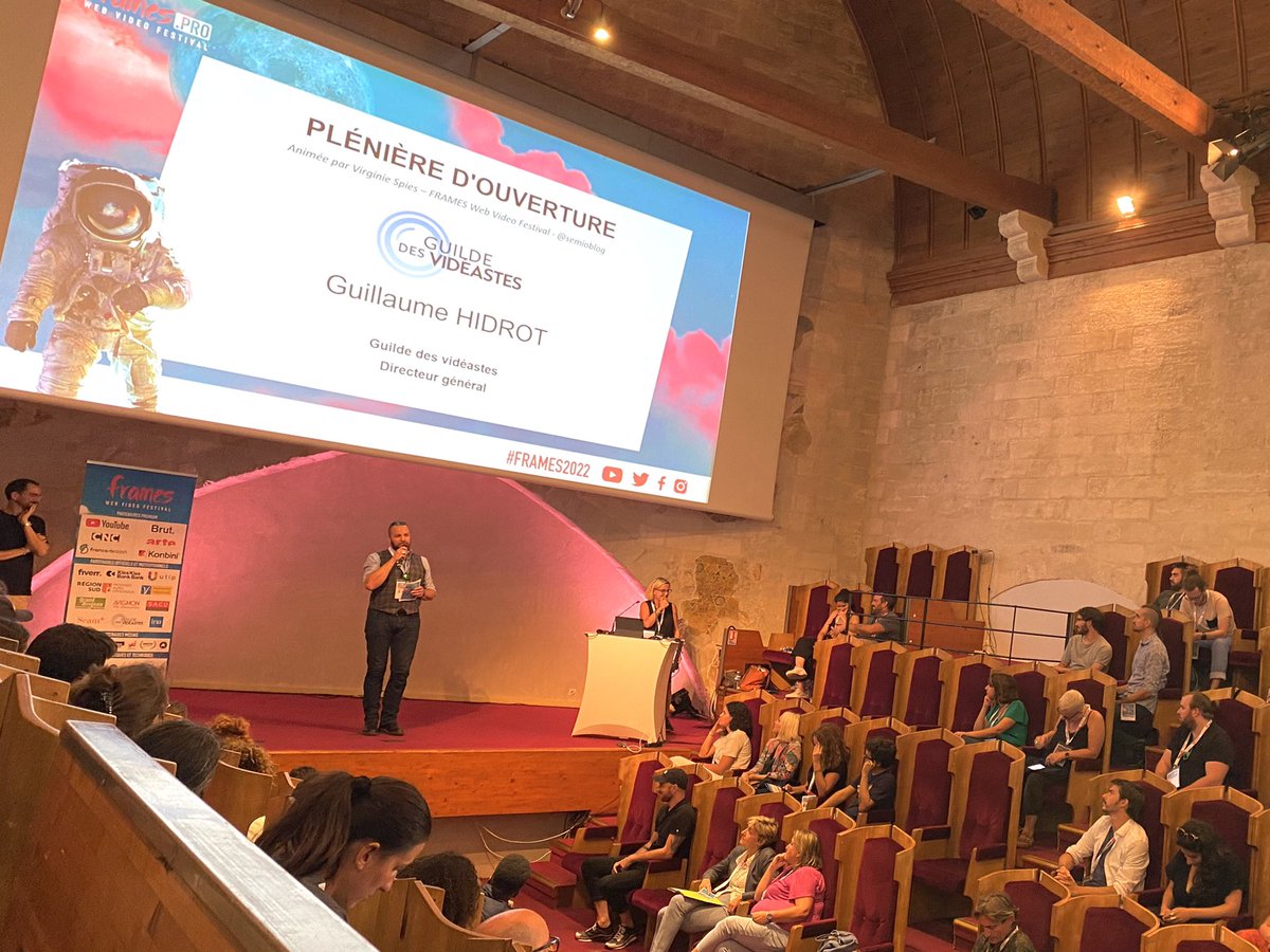 guildevideastes's tweet photo. Au terme de cette première journée du #FramesPro2022, tout le monde est réuni pour la plénière d'ouverture avec une prise de parole des différents partenaires !
Merci à tous pour cette journée très enrichissante ! Et à demain pour notre journée d'étude de la webcréation😊 1/3 https://t.co/2Hx4tTrWJ5