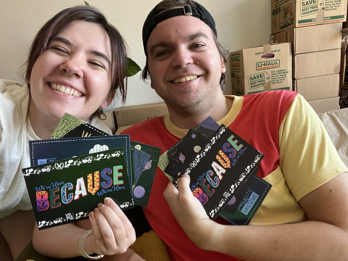 adiammay's tweet photo. we got our @kimmykimmie4 postcards and now we own little tiny pictures of our faces #p4a #wereherebecause
@DFTBArecords @hankgreen @johngreen https://t.co/yBmiM71SB7