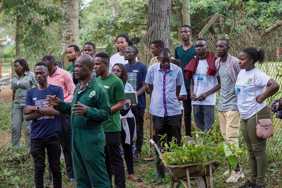 greenfuturesug's tweet photo. More from our tree planting session at the @UWEC_EntebbeZoo. 

We want to make it simple for anyone to help the environment by planting trees. Together, we can rebuild the world's forests, provide habitat for biodiversity, and have a beneficial social impact. #PamperATree https://t.co/PdUpEAZBYO