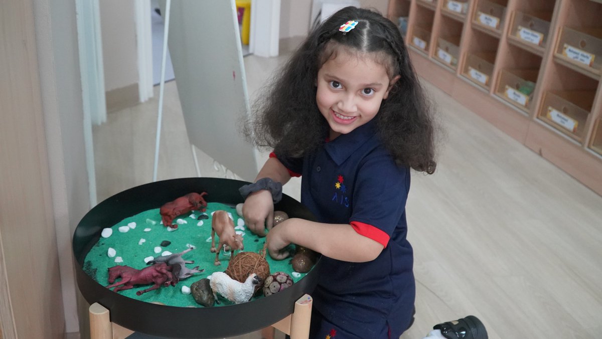 AIS_ELC's tweet photo. It was lovely to see our ELC students settle smoothly into their classrooms and engage in various activities ready to maximize learning through play. #AISBacktoSchool2022 #AISELC https://t.co/z8AgLPmsBW