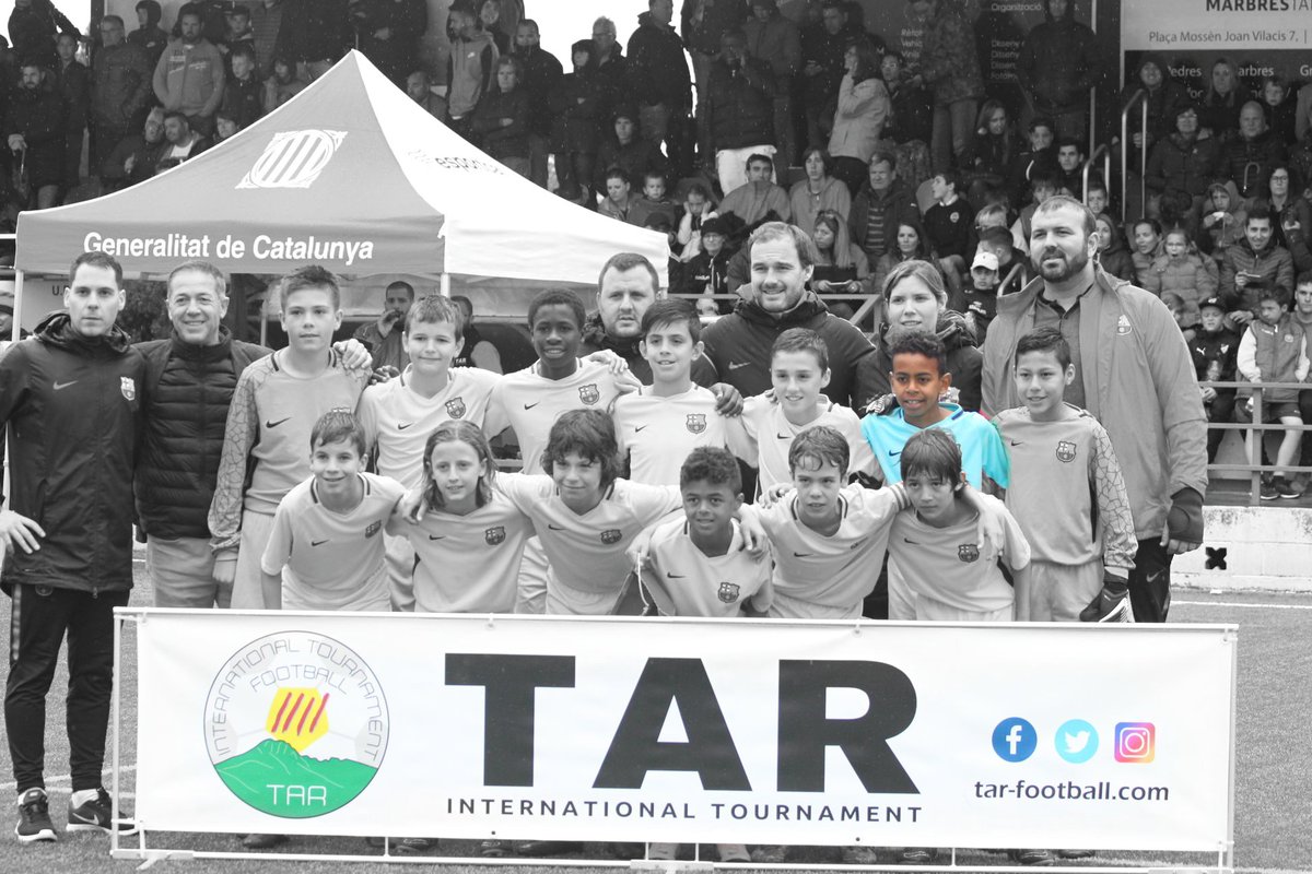 TARfootball_'s tweet photo. 🤔 Nosaltres ja el coneixem. Quin tros de jugador... 🔴🔵 

#TARplayer | #TAR23 | #Lamine https://t.co/LcjNeVsJjA