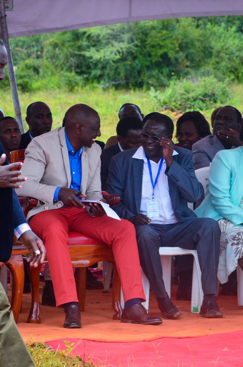 BSogomo's tweet photo. Congratulations to H.E. William Samoei Ruto on his well deserved victory at the ballot and at the Supreme Court. The people spoke and the Judges have spoken. We look forward to an accelerated development tempo through the bottom up approach. Cheers. https://t.co/HOZMzK2WQY