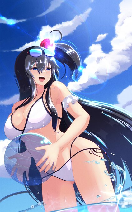 ボンバーガールからクロ
まだ夏だーーー! 