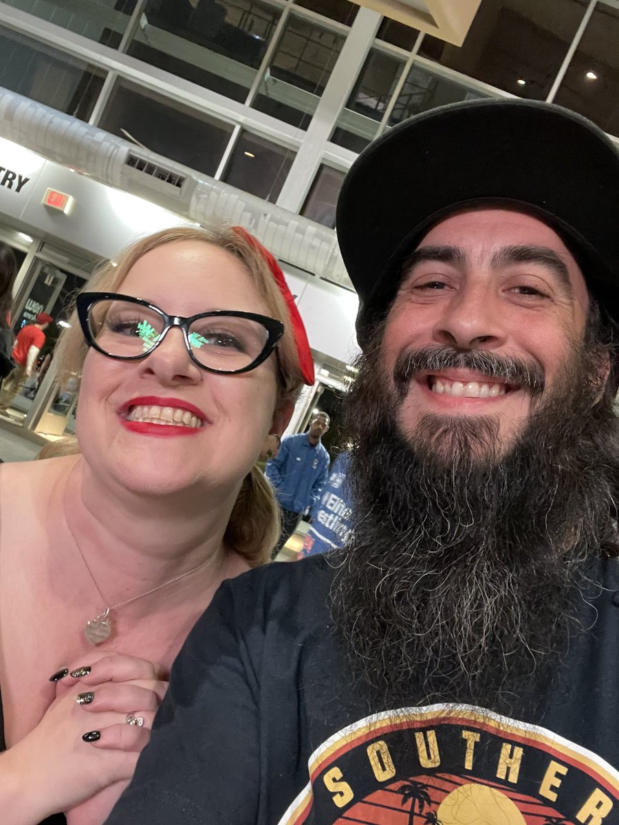 Wrestle_Connect's tweet photo. Not gonna lie, I think my favorite part of the weekend was the #alloutside party before #ALLOUT put on by @PWTees and @AEW

It was fun and family friendly!

With @RJCity1, 
@QTMarshall, @DanhausenAD, @PlatinumMax, @AaronSoloAEW, @ReneePaquette

#connectingpeoplethroughwrestling https://t.co/a2ttYMNF8V