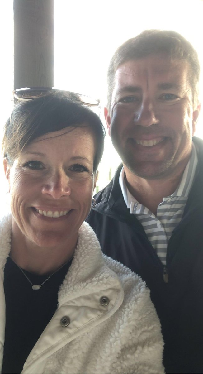theacklie6's tweet photo. Year number 24 with the most amazing women❤️Happy Anniversary @AcklieDavin 💕💕 https://t.co/hiIUPhsZwl