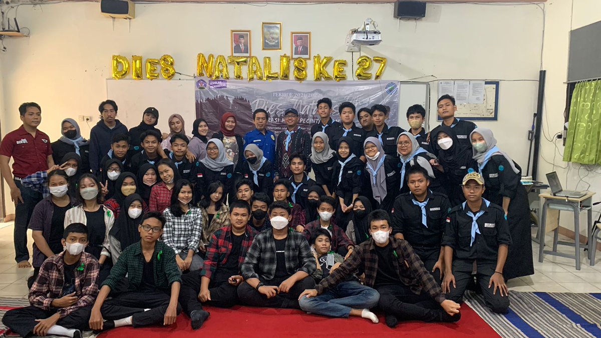 gempasman6's tweet photo. SALAM RIMBA! Alhamdulillah, pada hari Sabtu 27 Agustus 2022 telah diselenggarakan Dies Natalis GEMPA ke-27 Tahun dengan tema “Menjalin Silaturahmi Dan Menguatkan Persaudaraan Antar Sesama ”✨ https://t.co/LuHLA1Qd8X