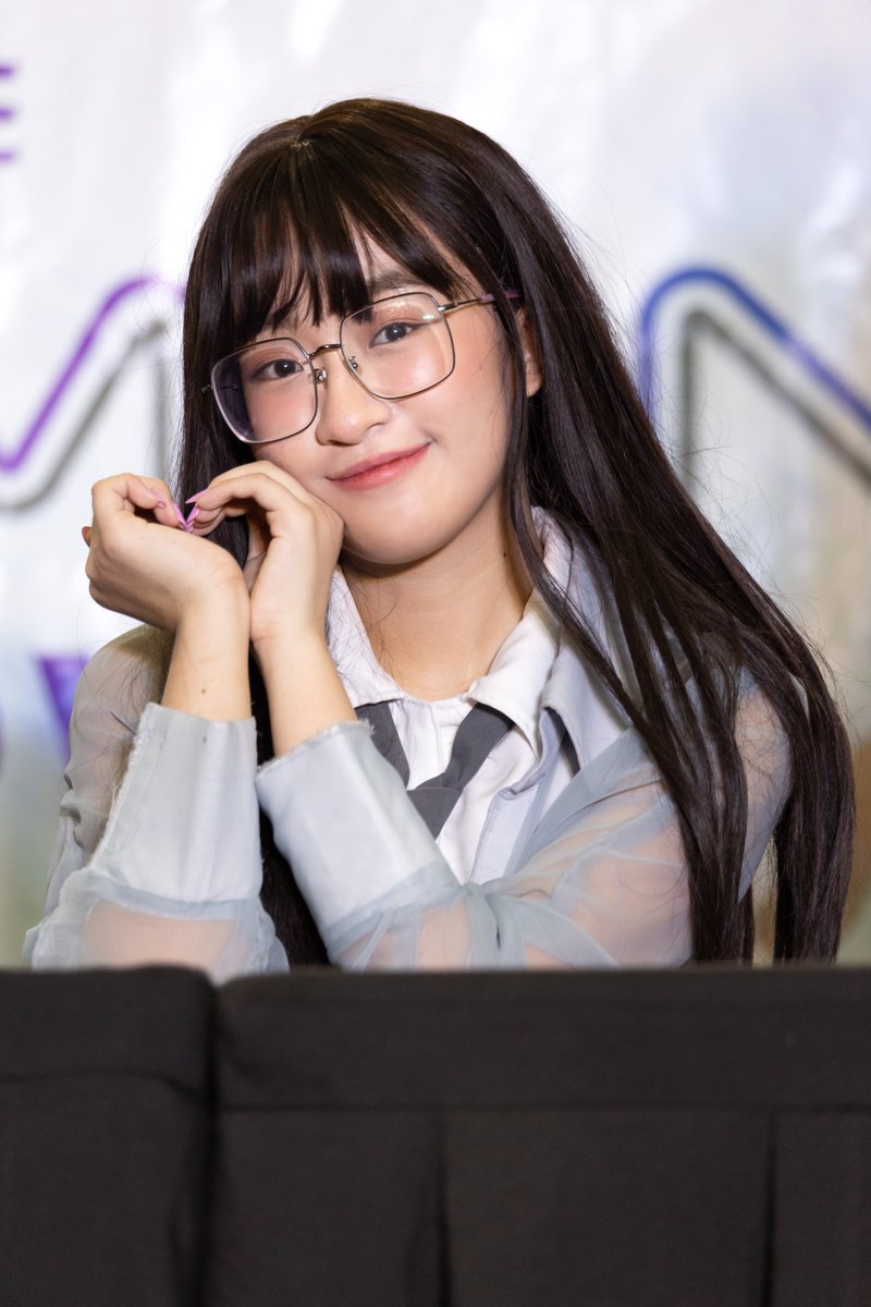 HoshiNoFilm's tweet photo. Sabi ko chill editing kasi wala namang backlogs pero here I am again 😂😂😂
『 #MNL48NoWayMan Mallshow 』Hayme Clone Content

09.04.2022
📍Robinsons Novaliches
#MNL48 #MNL48Jamie #Jamieows
@mnl48official https://t.co/7PVPp4joPb