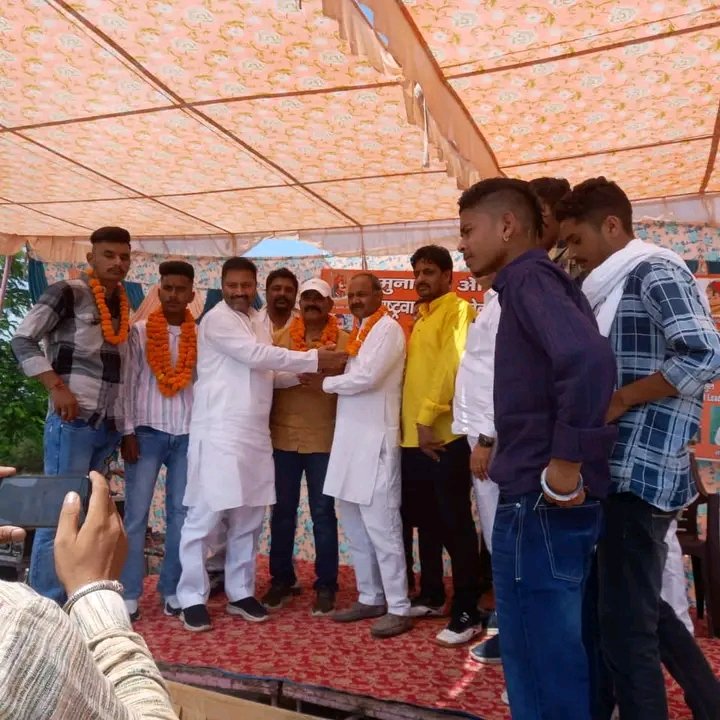 RJPsTeam's tweet photo. जिला यमुनानगर(हरयाणा) में राजपा (सत्य) के छात्र विंग 'राष्ट्रवादी जनलोक विद्यार्थी परिषद (RJVP)' के युवाओं ने भव्य कार्यक्रम किया और हरयाणा के सभी कॉलेज यूनिवर्सिटी में #छात्र_संघ के चुनाव में हिस्सा लेने का फैसला किया !!

#RJVP #RJPsatya https://t.co/wbiFHwwdvp