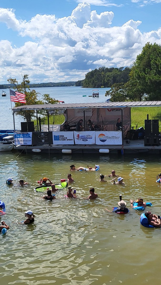 NauticalWorkz's tweet photo. Waterstock on Tellico Lake 2022, went great!!! Thanks God to our sponsors who made it happen. https://t.co/1nHIg9O3Ek