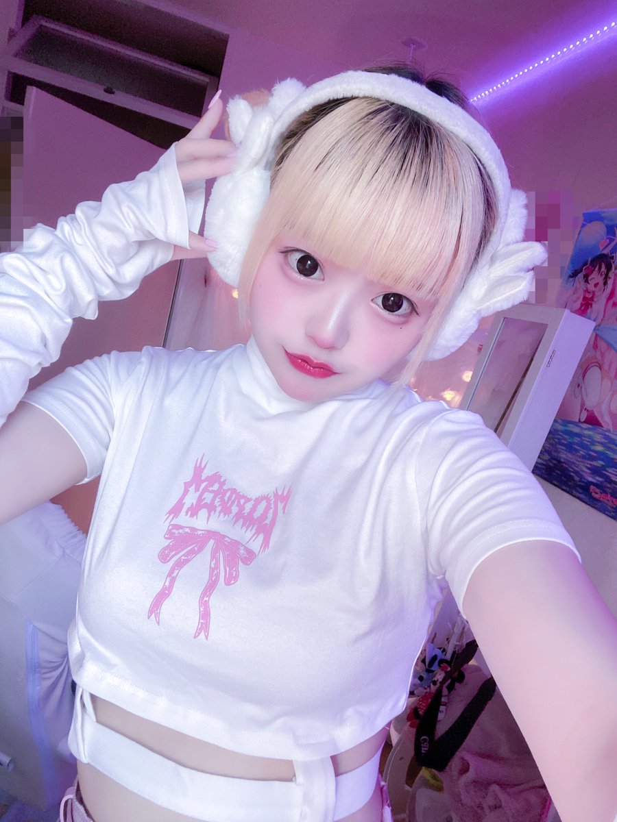 Rvn4q's tweet photo. 𝑃𝐼𝑁𝐾 𝐺𝐼𝑅𝐿 ♡ https://t.co/l0DlPOj3GR