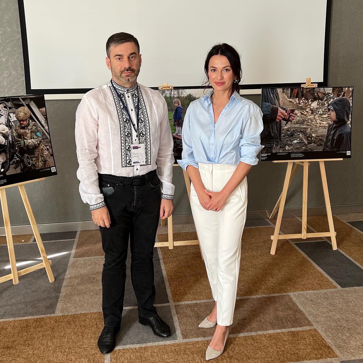 MarianaRomaniak's tweet photo. Photo Exhibition SNAP THE WAR in Warszawa. Today, heads of national human rights institutions from the OSCE region have the opportunity to attend this event. @RidniF https://t.co/5ziKD3jqLN