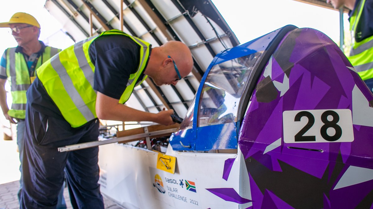During static scrutineering <a href="/CSIR/">CSIR 🇿🇦</a> officials  &amp; volunteers review the teams’ solar cars, pulling them apart to be inspected &amp; to ensure they are roadworthy, safe &amp; abide by regulations.

#SasolSolarChallenge #CSIR #SolarChallenge #RedStarRaceway <a href="/SasolSA/">Sasol</a>
