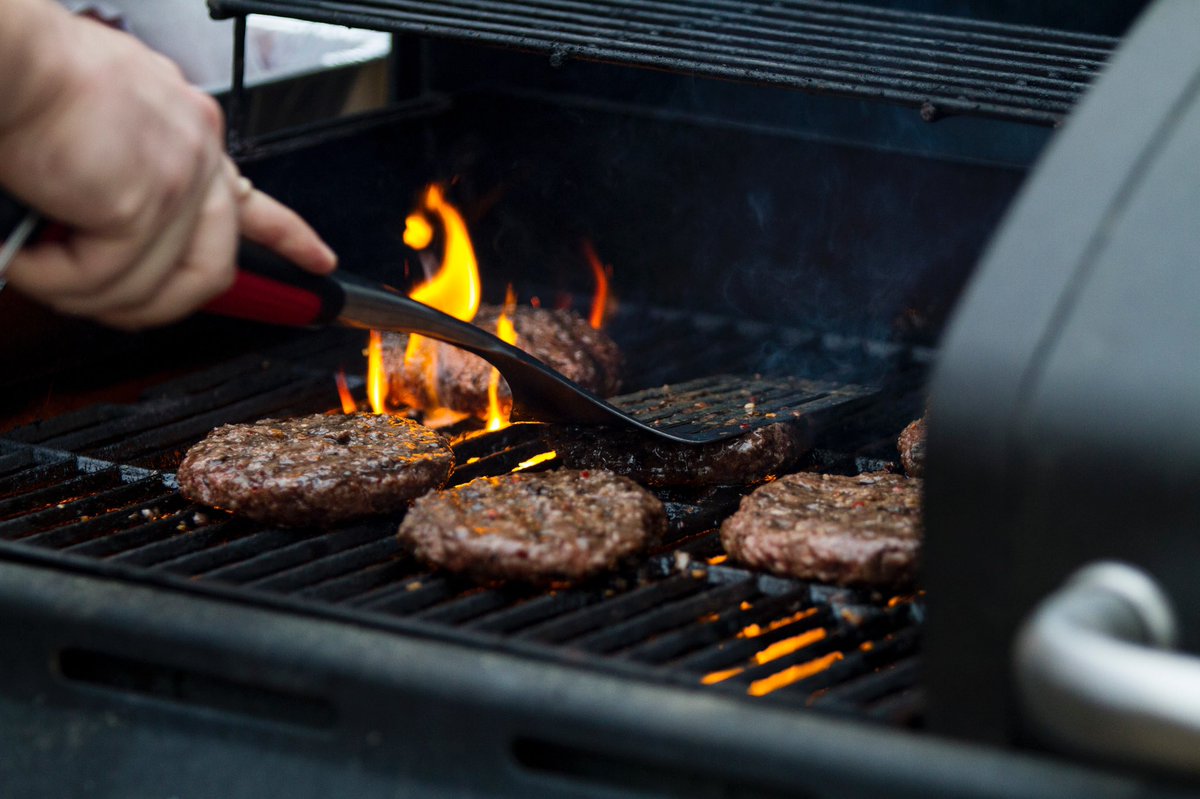 LamarBSM's tweet photo. Happy Labor Day Cards! Got any special plans for the day? Let us know in the comments! 

#labordayweekend #barbecue https://t.co/EgFoCRUbGK