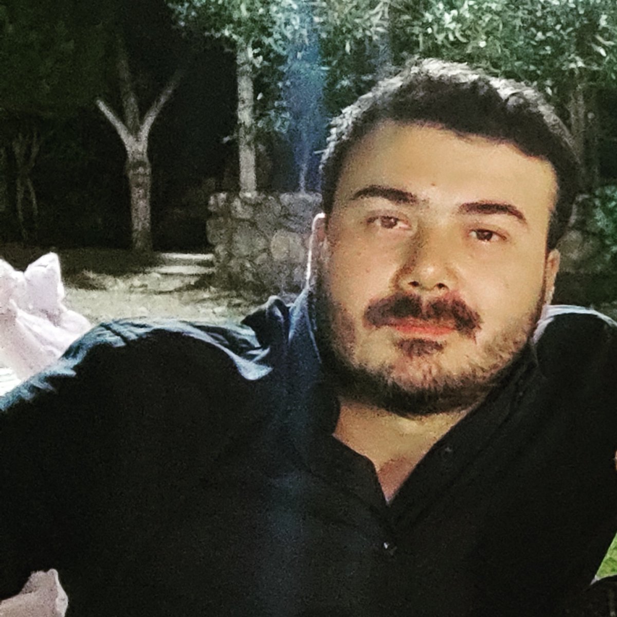 lkay46395639's tweet photo. #YeniProfilResmi https://t.co/YWivqDgeip