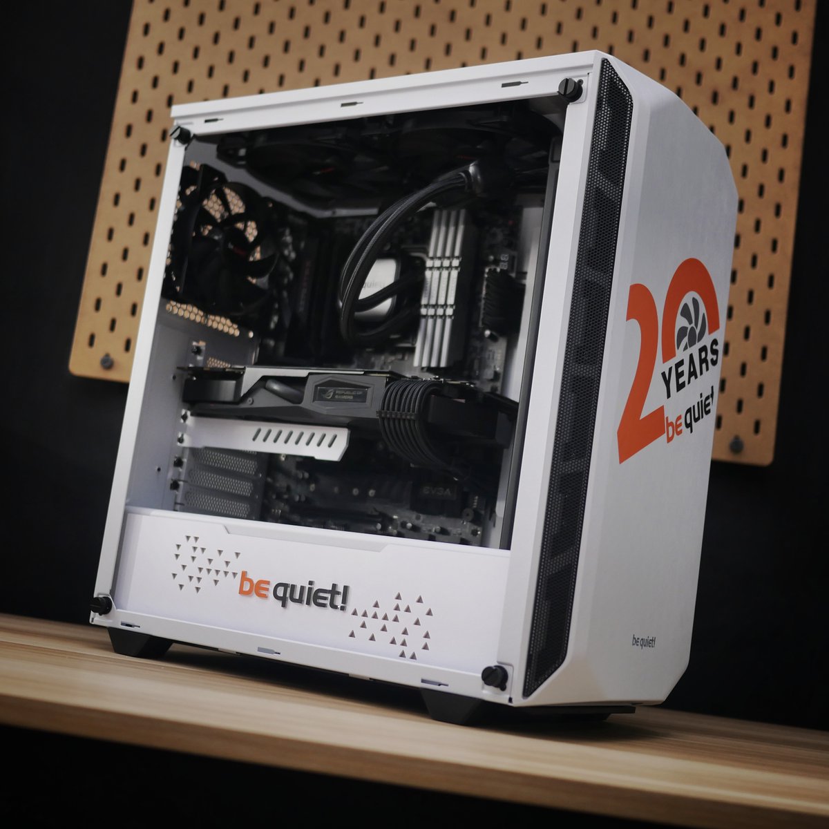 bequietofficial's tweet photo. How old were you when we released our first product 20 years ago?
📸 TantricmodZ PC Casemodding
#bequiet #anniversary #fxworld #bqsince02 https://t.co/nvJahdFpgA