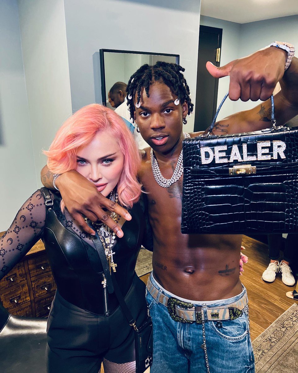 heisremanewss's tweet photo. Madonna x Rema https://t.co/tUb9QKOlY9