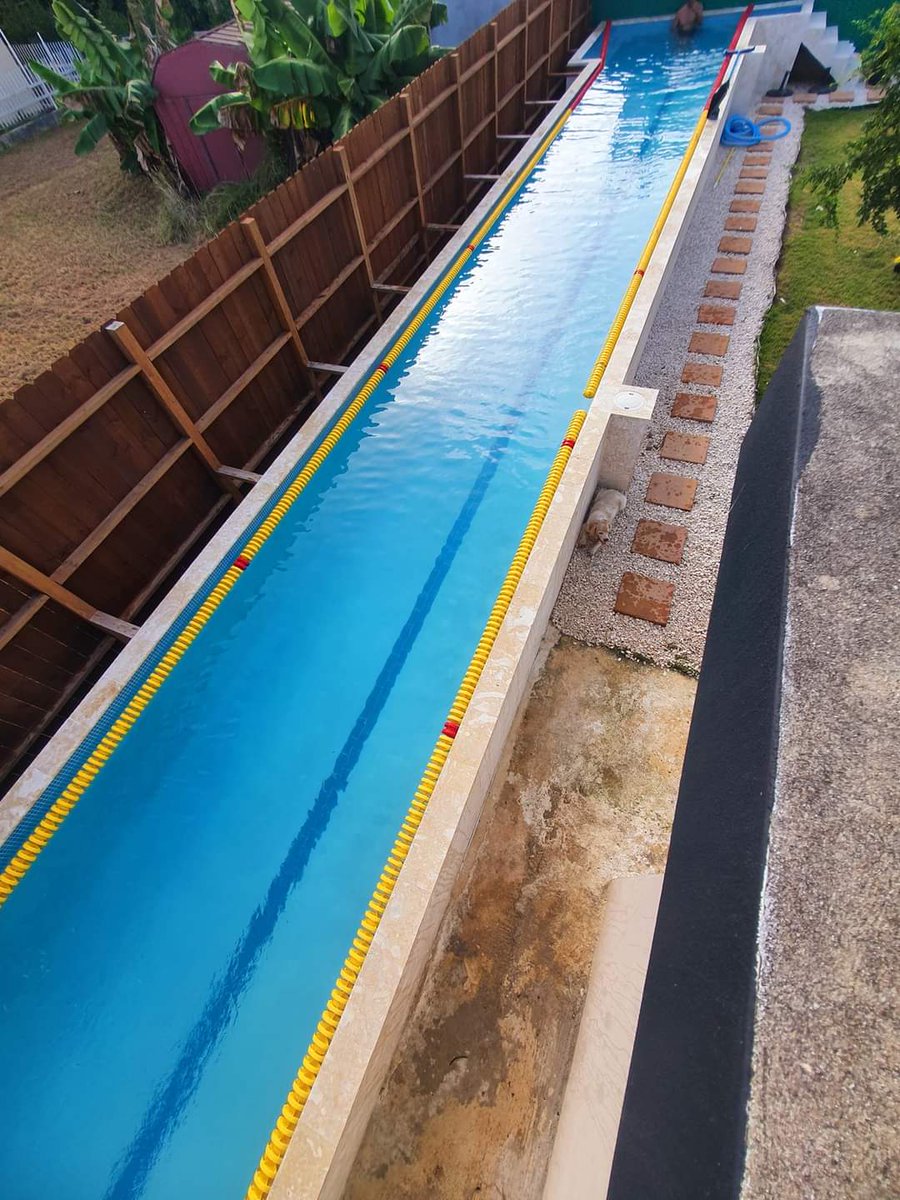 Esli82's tweet photo. #home #lappool #swimming #triathlon #swimbikerun #training t-13 @IRONMANtri #emiliaromagna703 #italy #rincon @PuertoRicoPUR #backyard 😍 25 meter #pool https://t.co/gUXoKutDdX