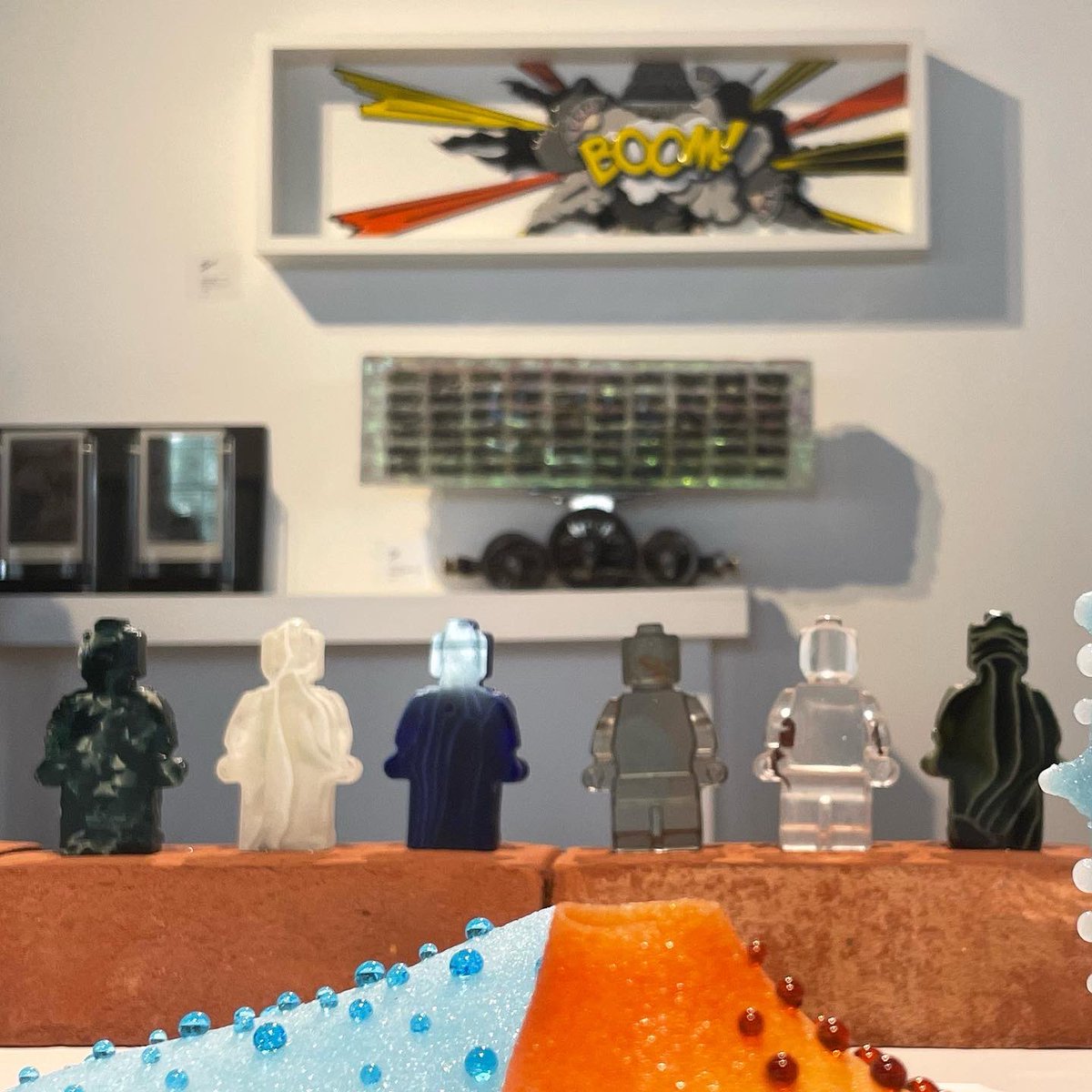 HGibsonGlass's tweet photo. Recycling Narratives 
This cast glass Sweet Nothing has been made from 100% recycled Plymouth Gin Bottles 
Part of Recycling Narratives, Ten Green Bottles 
Each cast glass Sweet Nothing made from a different type of recycled glass 
Currently on display at the @ifog2022 https://t.co/3H25RlfmjK