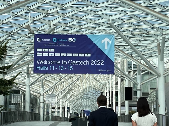 Fed_Anima's tweet photo. Al via #Gastech2022
@Fed_Anima presente con uno stand istituzionale insieme a dieci associazioni e #ICIMGroup per rappresentare e promuovere lo sviluppo della filiera energia, in particolare #idrogeno.
#Animasostenibile #hydrogeneration #sostenibilità #energytransition https://t.co/gkZn0XVuaV
