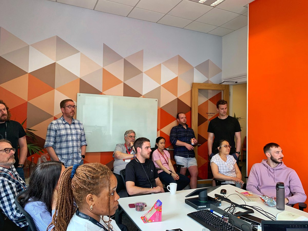 Imrandd team lured into lunchtime learning with free pizza… read more here: linkedin.com/feed/update/ur…