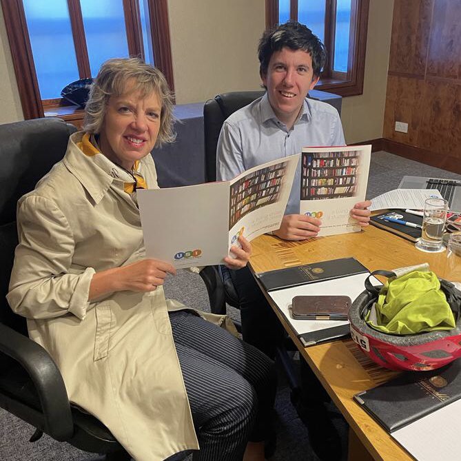 Aontas na Mac Léinn in Éirinn tweet media