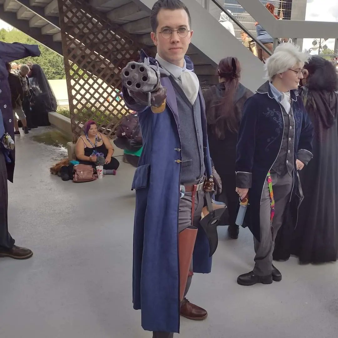 InZaneFlea's tweet photo. The Legend of Vox Machina Percival De Rolo, complete!

Percy  by @executivegoth, Critical Role by @matthewmercer, #CriticalRole #CriticalRoleCosplay #DragonCon2022 https://t.co/AA9cp2RUQY