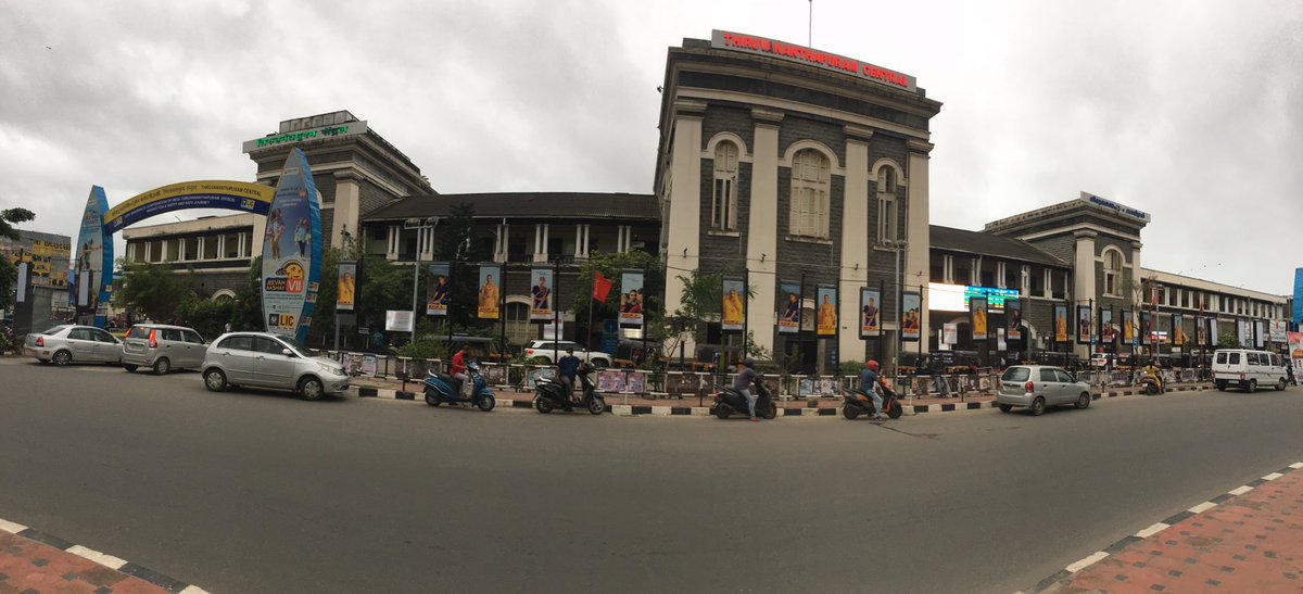 bappukka3's tweet photo. Trivandrum arelu indo😌 https://t.co/r75SRDT5Dr