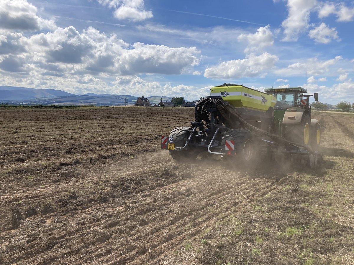 Dave Warcup tweet media