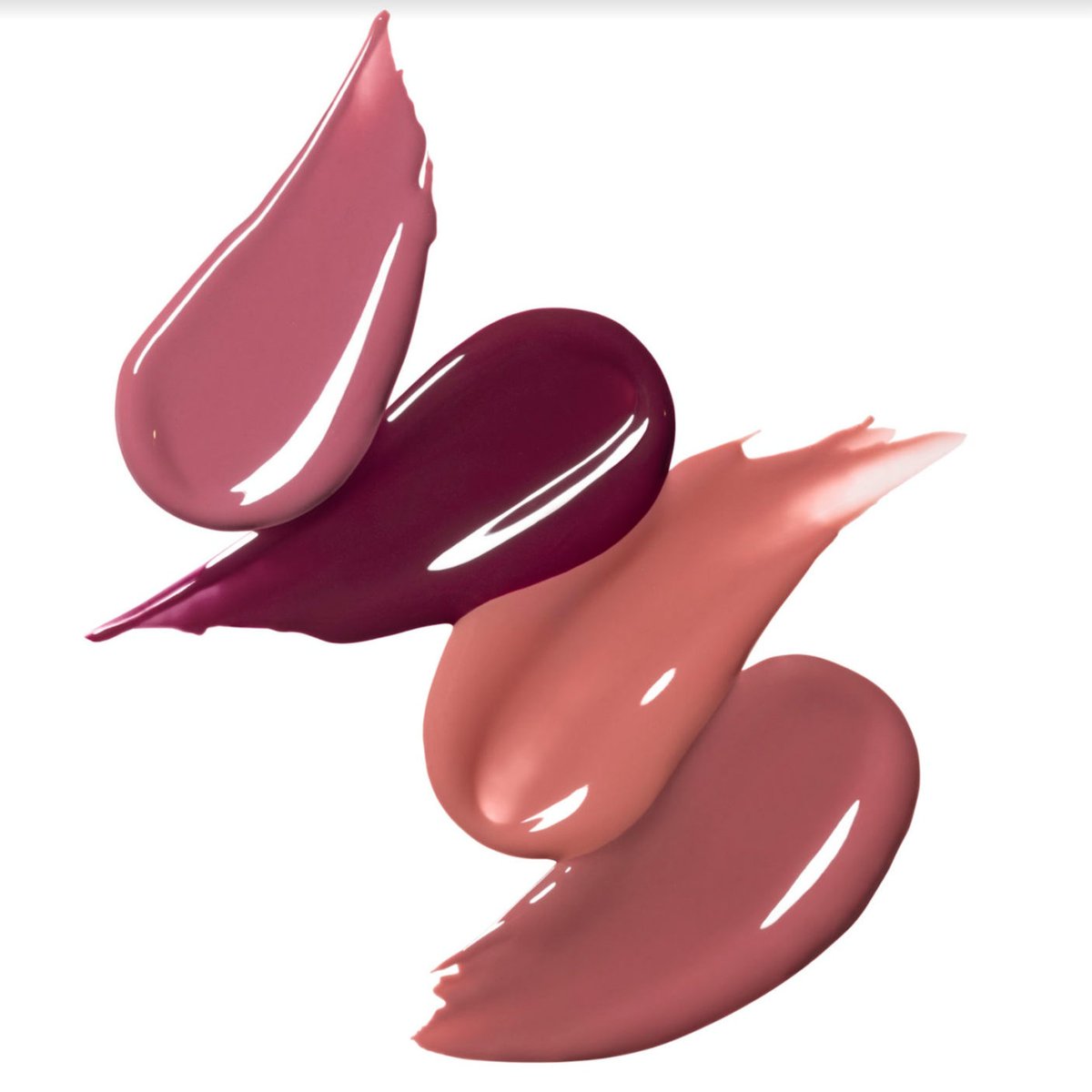 Glossy, lightweight, smoothing Lip Chic is infused with hydrating hyaluronic acid for plumper-looking lips that feel soft and nourished. bit.ly/3x6aDYH