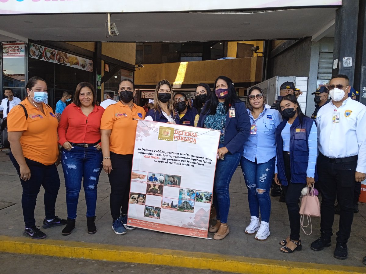 cmdnapc's tweet photo. #VamosConTodo #MovidaPreventiva en el 
@terminalpc con el Director Nacional del Frente Preventivo Luis Rodriguez, con presencia del 
@cmdnapc #DefensaPublica #SAIME #INMUJER #DMNNA #Bomberos #PoliciaNacional 
@apuertocabello @JCbetancourt72
@MaDanielaDiaz31 https://t.co/5XHGXh30Bd