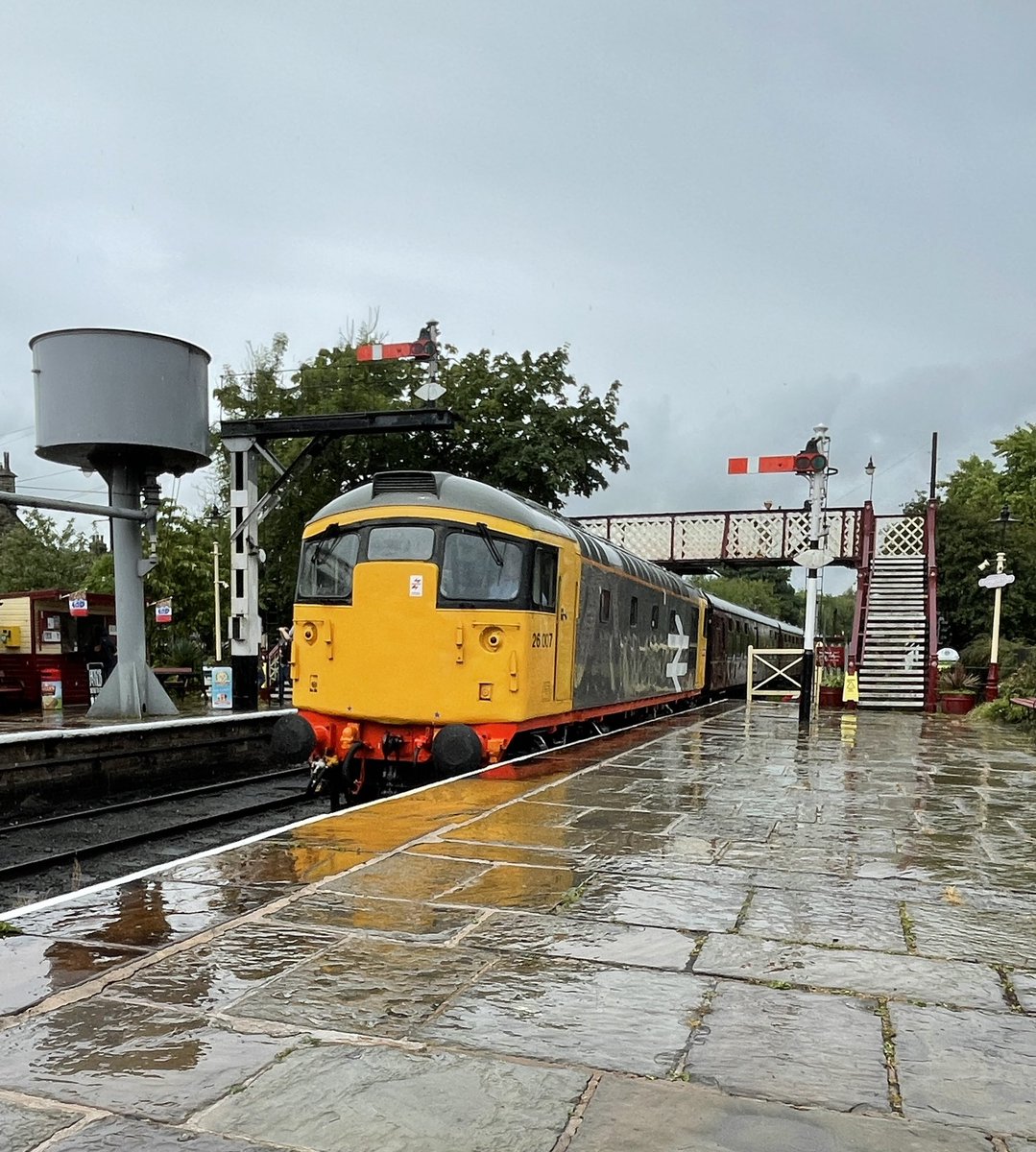 RegalEagle12's tweet photo. In typically Scottish or Lancastrian weather, 26007 runs into Ramsbottom during the ELR diesel gala earlier this year. @elrdiesel @BRCWCo #macrat https://t.co/ucakfL6RHS