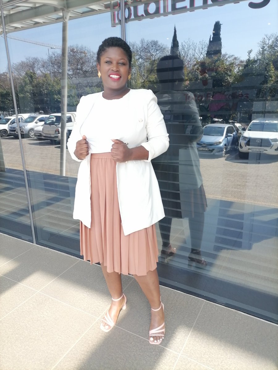 AmandaNhlanhla4's tweet photo. Corporate Affairs🤍🤎💗
#corporate #BreakingNews #advo https://t.co/q12cwzX4hD