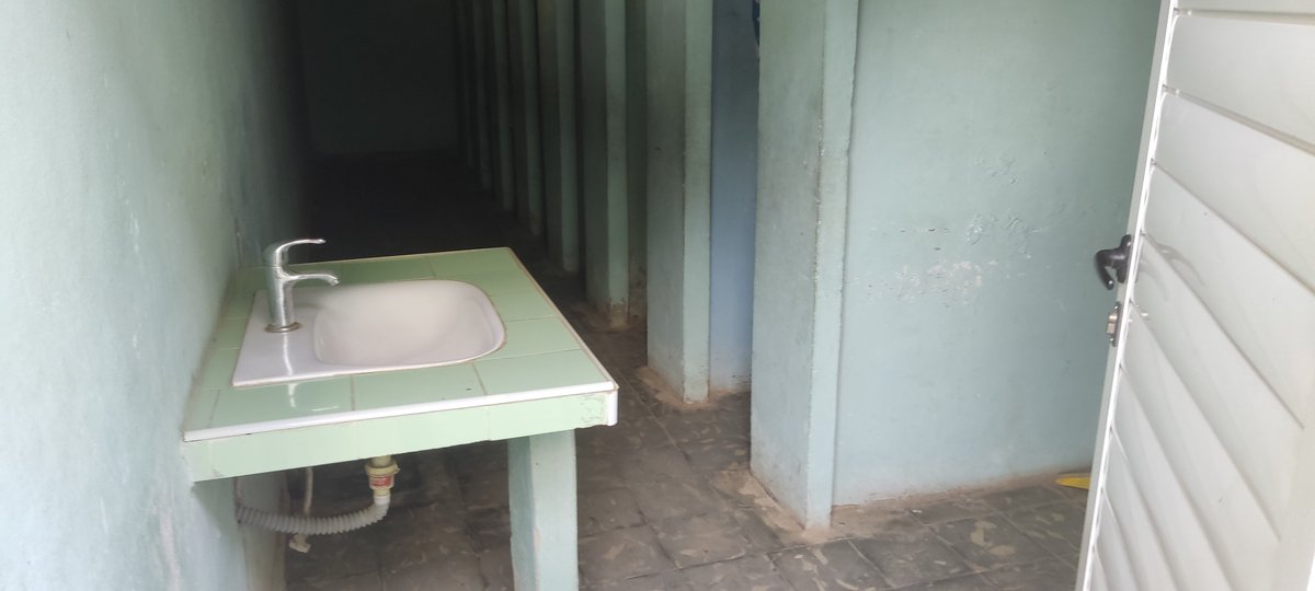 Una muestra de q se puede la la limpieza y huerto escolar de la escuela primaria Victor Díaz