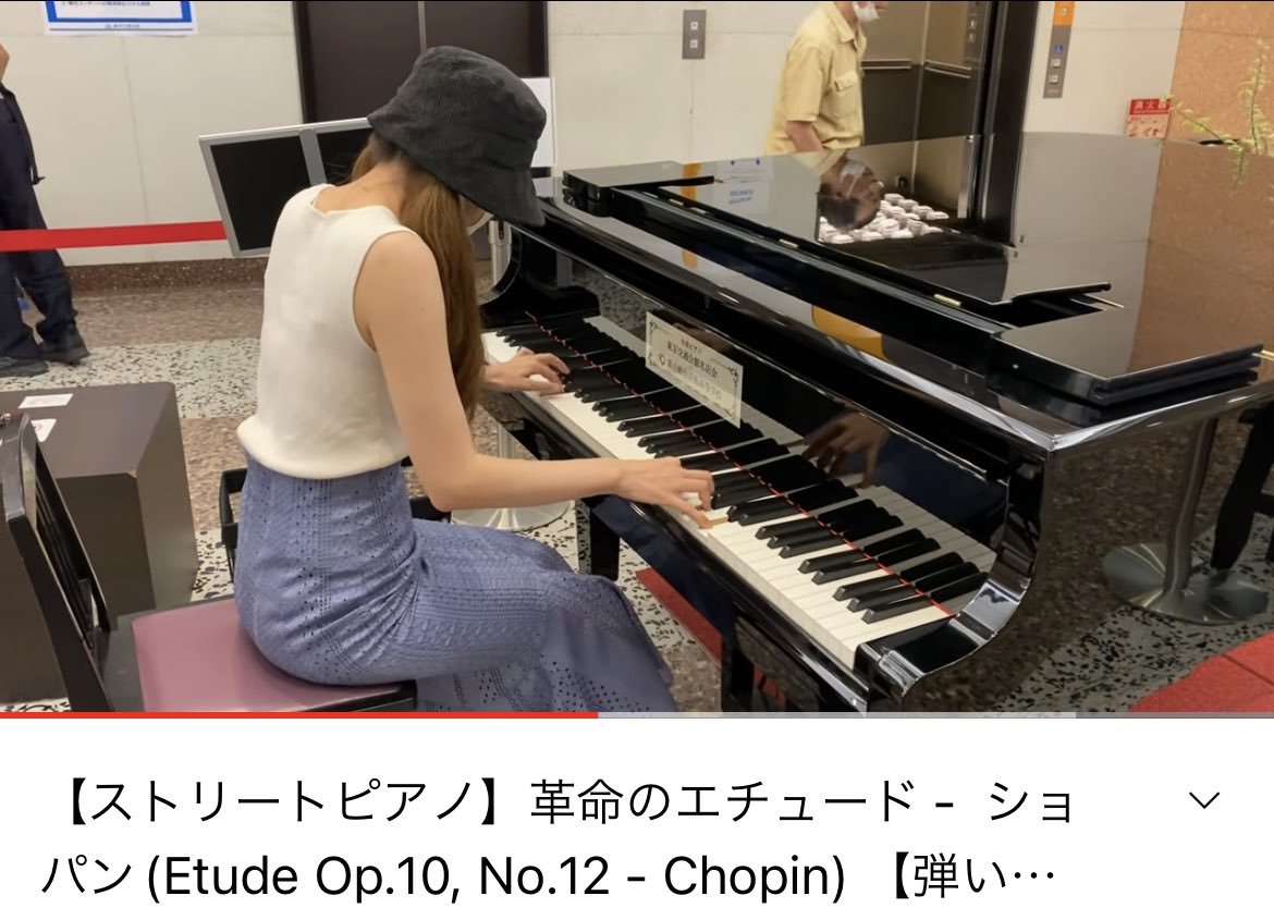 anagosan25's tweet photo. はじめてのストリートピアノ😉🎹
緊張で音外しまくっちゃいましたが、楽しく演奏してきました♪
また挑戦するぞ〜〜っ！😉✨

音源はこちらから↓🙇‍♀️
【ストリートピアノ】🎵革命のエチュード -  シ���パンhttps://t.co/218twkmE8Q 

#革命 #エチュード　#ショパン　＃ストリートピアノ　#弾いてみた https://t.co/XlqbBztvaG