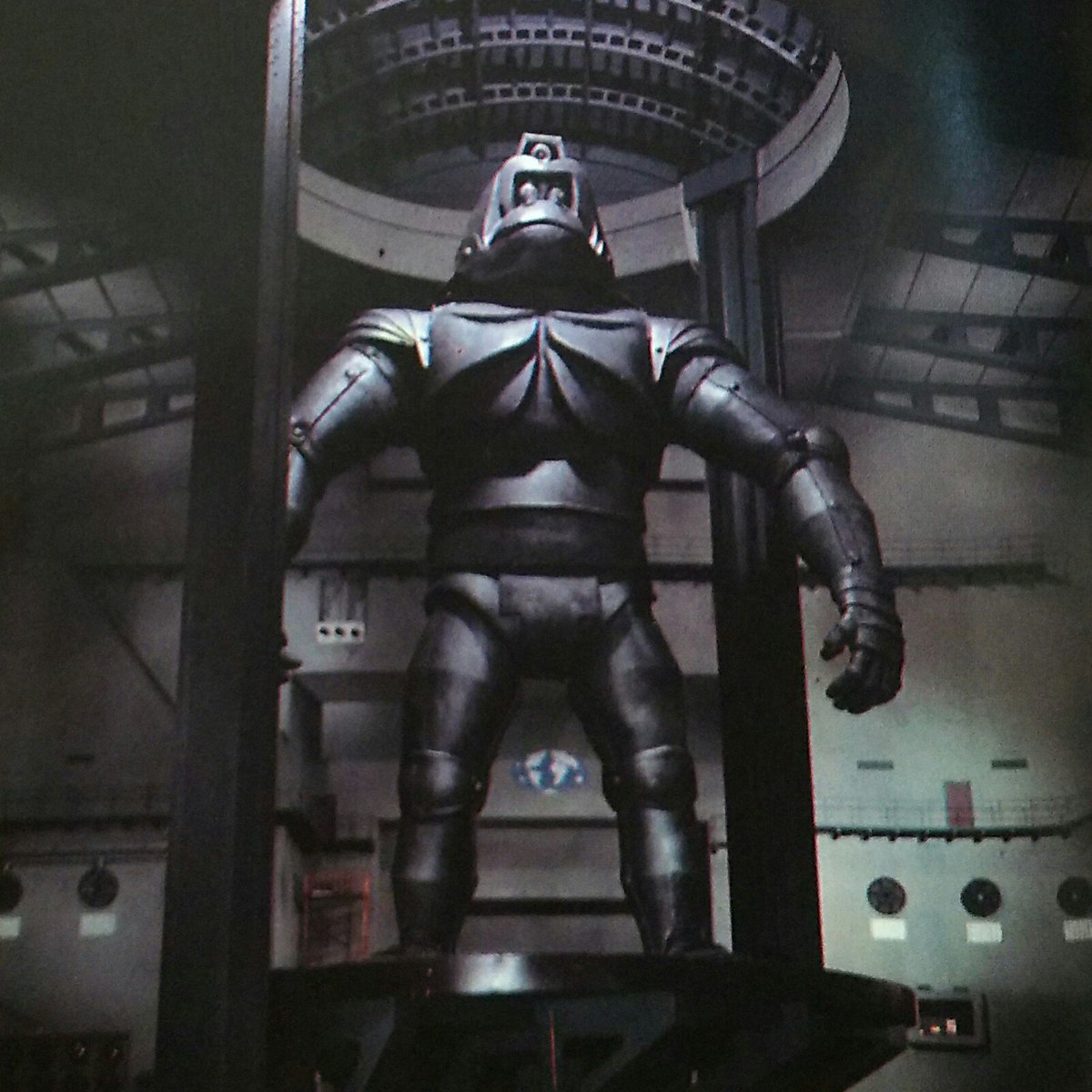 キングコングの逆襲』実はコングより仇役のメカニコングの方がカッコ