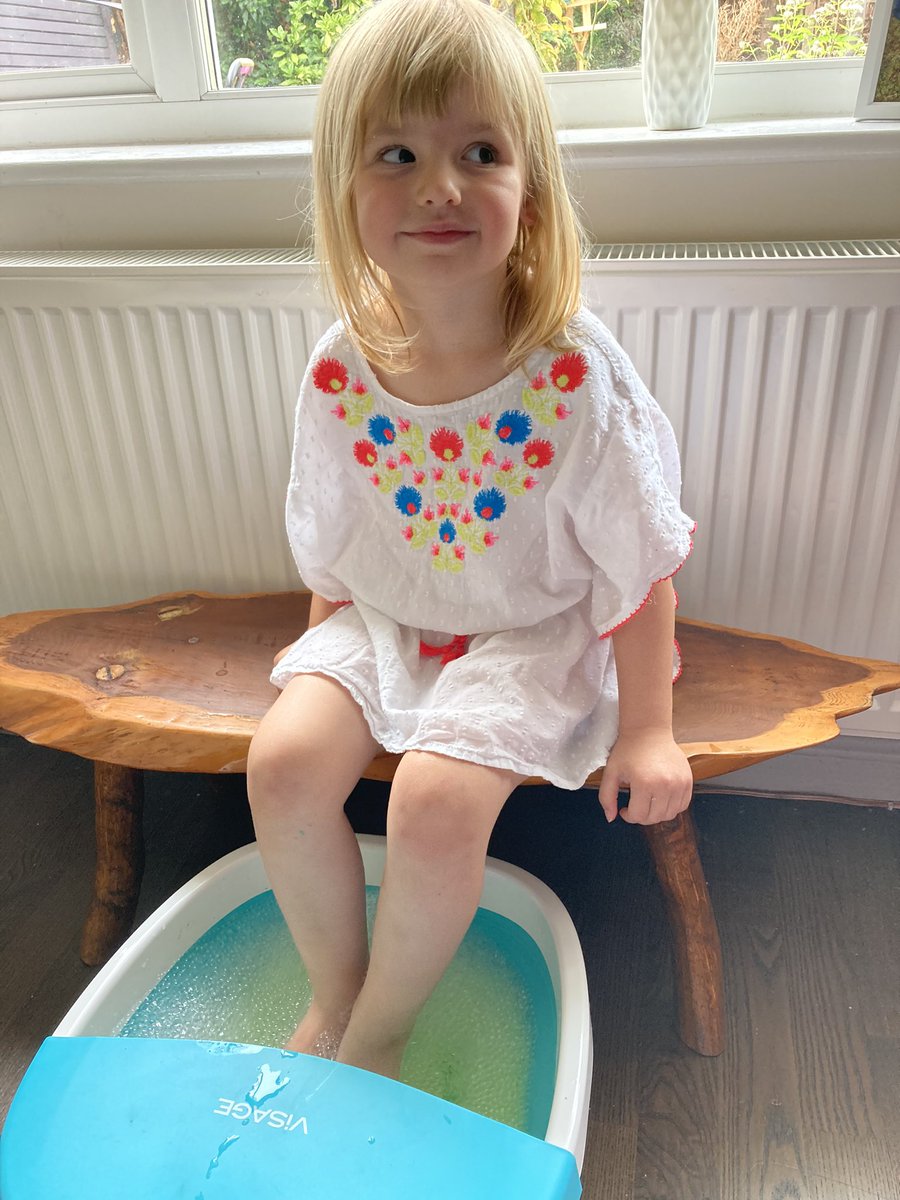 bexniknok's tweet photo. Ava prepping for her first day tomorrow 🥰 @ali_winchelsea https://t.co/m1jyGs9IRi