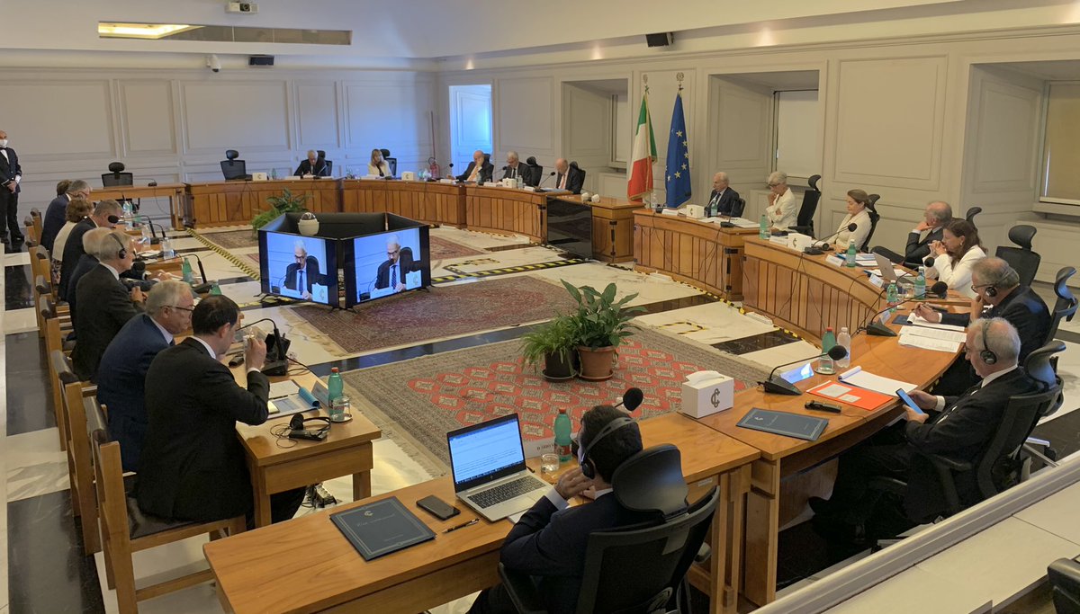 CorteCost's tweet photo. Inizia la seconda sessione dell’incontro di studio tra #Cortecostituzionale e @EUCourtPress, sul tema “Stato di diritto e indipendenza dei giudici nazionali”. https://t.co/itvMYKZb6o