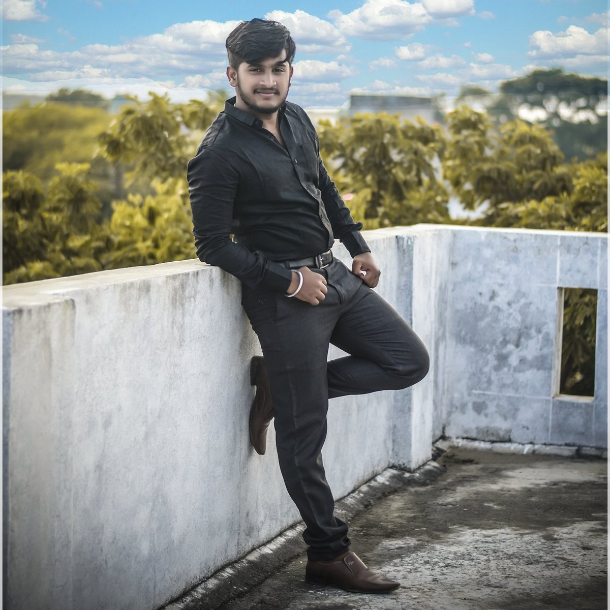 mayurwagh123's tweet photo. #NewProfilePic https://t.co/znHLrDfONz