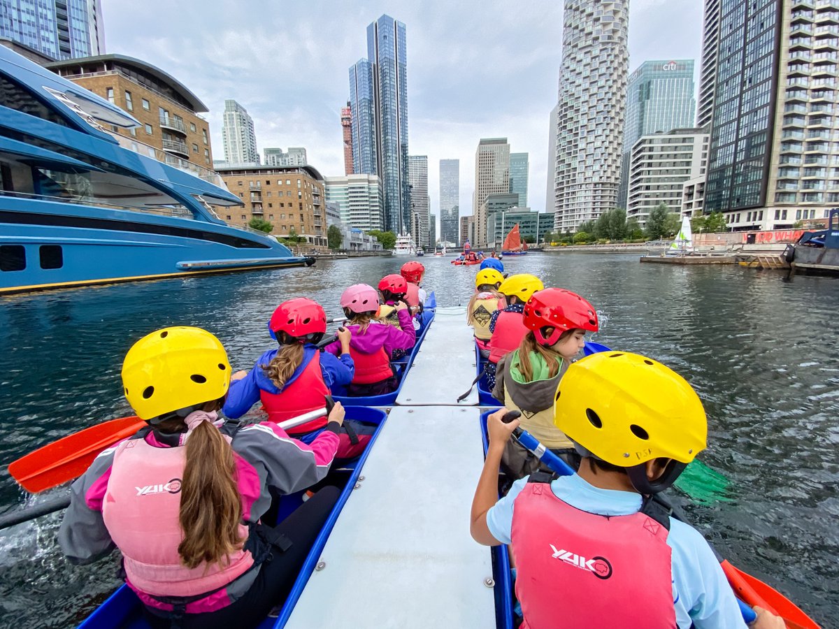 9thMuswellHill's tweet photo. This weekend the Cubs and Scouts headed on mass to the Docklands Scout Project. Everyone had a great day on the water trying out sailing, pulling and paddle sports in a beautiful setting at the heart of Canary Wharf. 

#SkillsForLife #WaterSports #EverdayAdventure https://t.co/se8KzoCkFr
