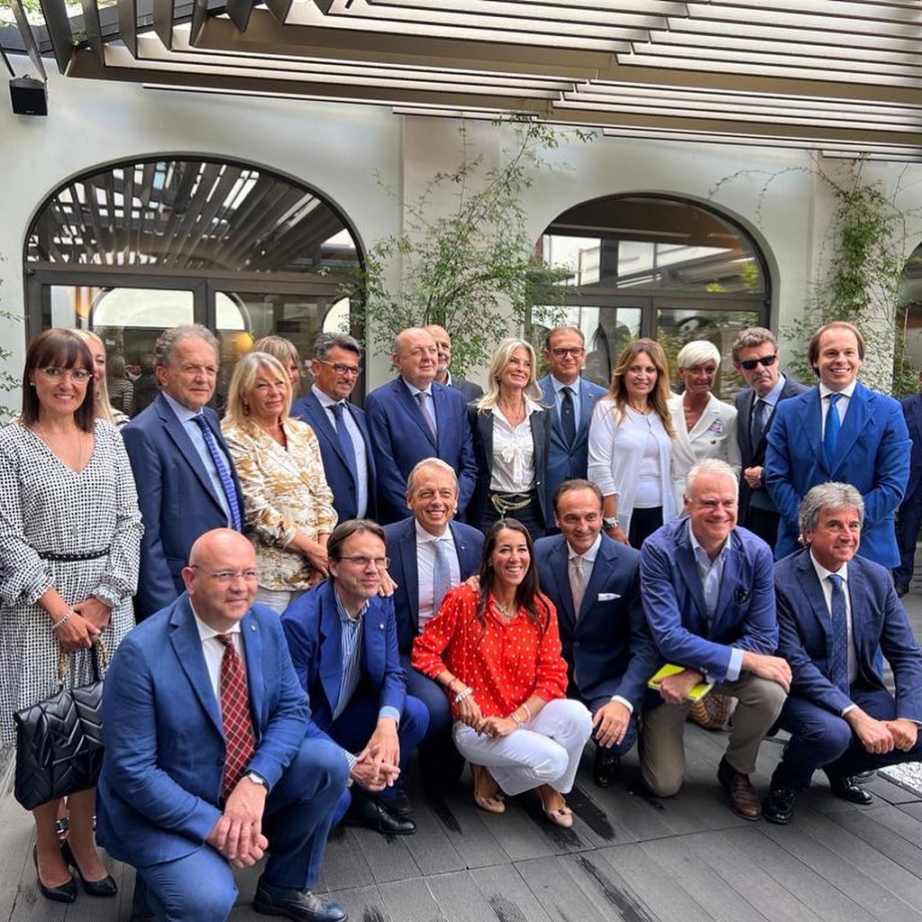 LiciaRonzulli's tweet photo. 📌 Le liste di #ForzaItalia in Piemonte abbracciano la professionalità, la competenza, l’esperienza, ma guardano anche al territorio e alla società civile. Abbiamo messo in piedi un’ottima squadra, competitiva e che racchiude anche qualche novità. https://t.co/5Hil4eohB6