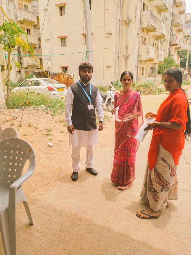 ghrt_India's tweet photo. Free medical camp was organised by @ghrt_India &amp; Telangana State President Mohd Shafi #GHRT in a poor slum locality on 4th Sep, There is no hospital medical facility nearby and the support of the locals was there to make this program a success.
@MahilaPresident @_OfficialShafi https://t.co/j1fQ11Gi58