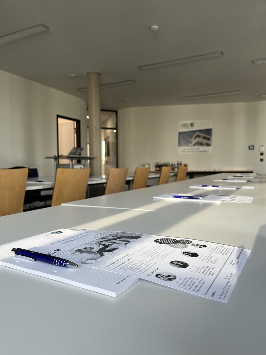 Netz16_GmbH's tweet photo. Heute startete unser jährliches Azubi-Bootcamp. 🥳
Wir wünschen allen internen und externen Teilnehmern viel Spaß bei den Vorträgen und eine tolle Woche mit vielen spannenden Workshops. 😀💻 https://t.co/OCJr0kjBxP
