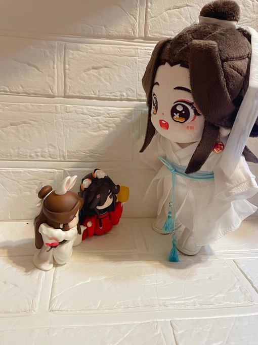 シルバニア花怜ちゃんもいらした殿下のおだんごにいる可愛い…そして思いのほかでかかった。この半分くらいを想像してた。 