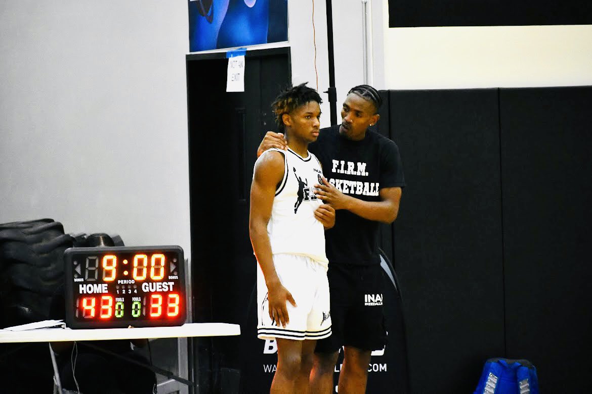 DorianJ22clb's tweet photo. Rest up Coach Dwayne 🫡 .. "No matter how hard it gets, stick your chest out, keep ya' head up and handle it." #FIRMNATION 🙏🏿 https://t.co/tGlFw1UTcl