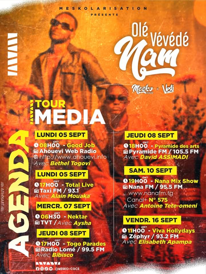 live_total's tweet photo. Hello la famille.
Nos guests de ce lundi 5 septembre dans le #totallive sur TaxiFm : #EricMc et #mescocgce 
Rendez-vous à 17h GMT sur la 93.1fm
#taxifm https://t.co/tdEy7prIfo