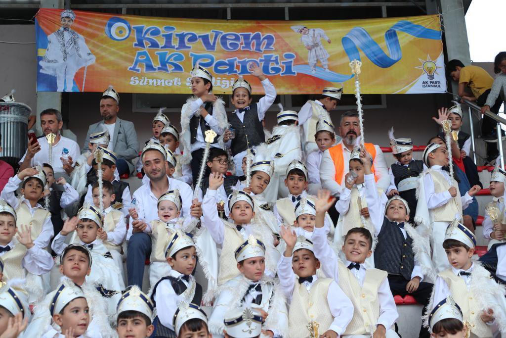 ecrinemyen's tweet photo. Yavrularımıza sağlıklı ve huzurlu bir ömür diliyorum. 
#Teknofestkaradeniz https://t.co/gRNiJ2gmHE