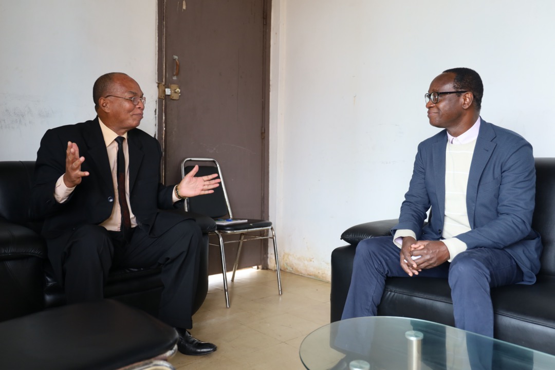 UNFPAMadagascar's tweet photo. 1/3
When cyclones🌀 #Batsirai &amp; #Emnati hit South-East Mdg🇲🇬, @UNFPA promptly stepped in, supporting Govt to strengthen #resilience of affected women &amp; girls.

Today, on official mission to Vatovavy region, @KkouameKoffi met w/ the regional authorities to discuss progress made. https://t.co/P32HbYfPRB