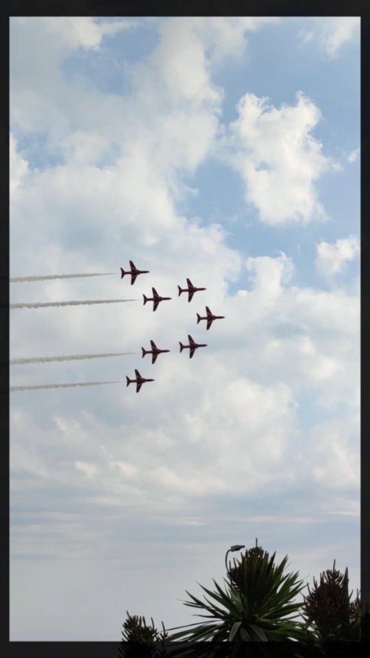 Aux premières loges du Bournemouth Air Festival 2022 !

Merci @anglo_continental pour l'invitation. Un festival incontournable à ne pas manquer le dernier week-end d'août à Bournemouth dans le sud de l'Angleterre.

#bournemouthairfestival #bournemouthair… instagr.am/reel/CiIGI5PDO…