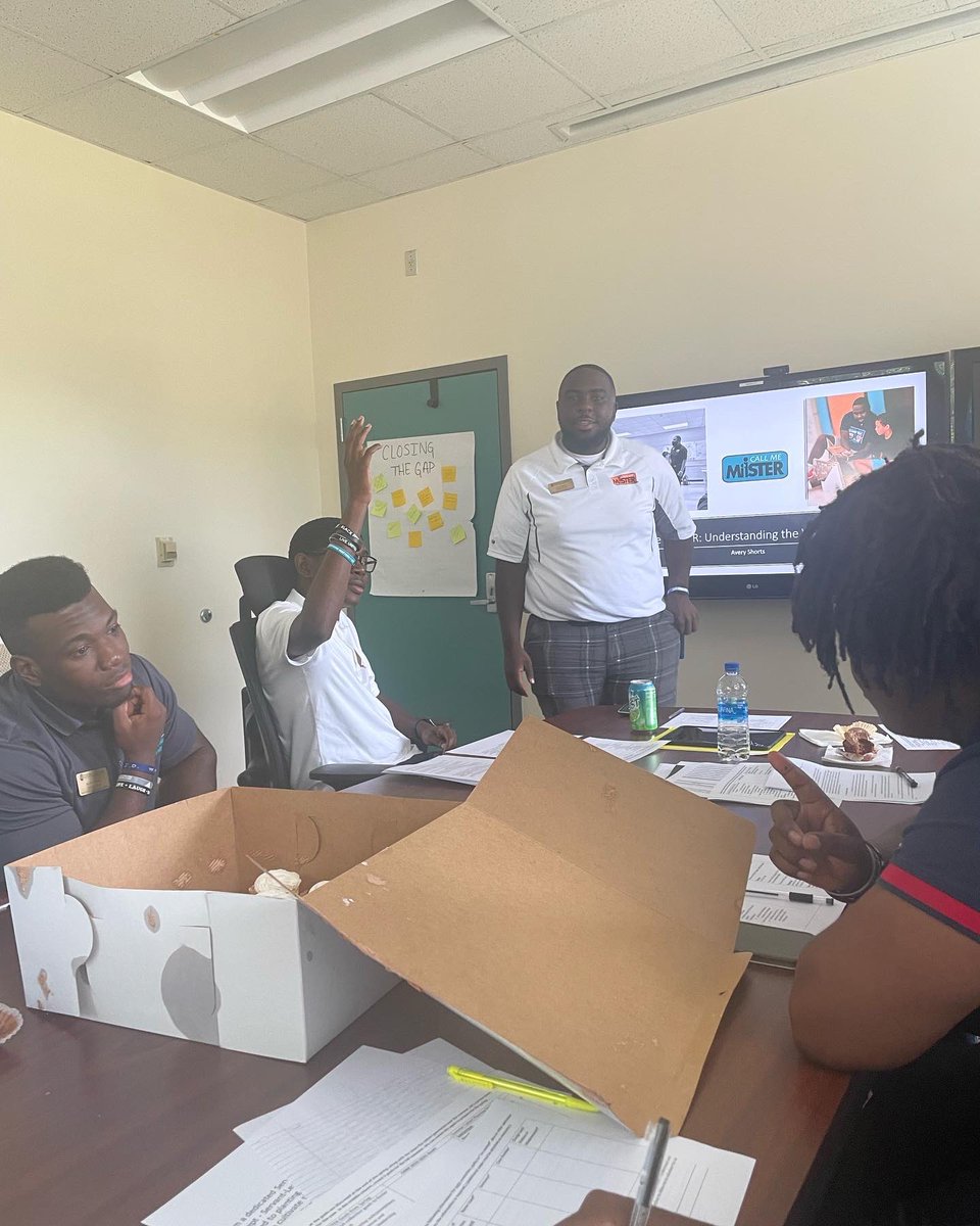 CCU CallMeMiSTER tweet media