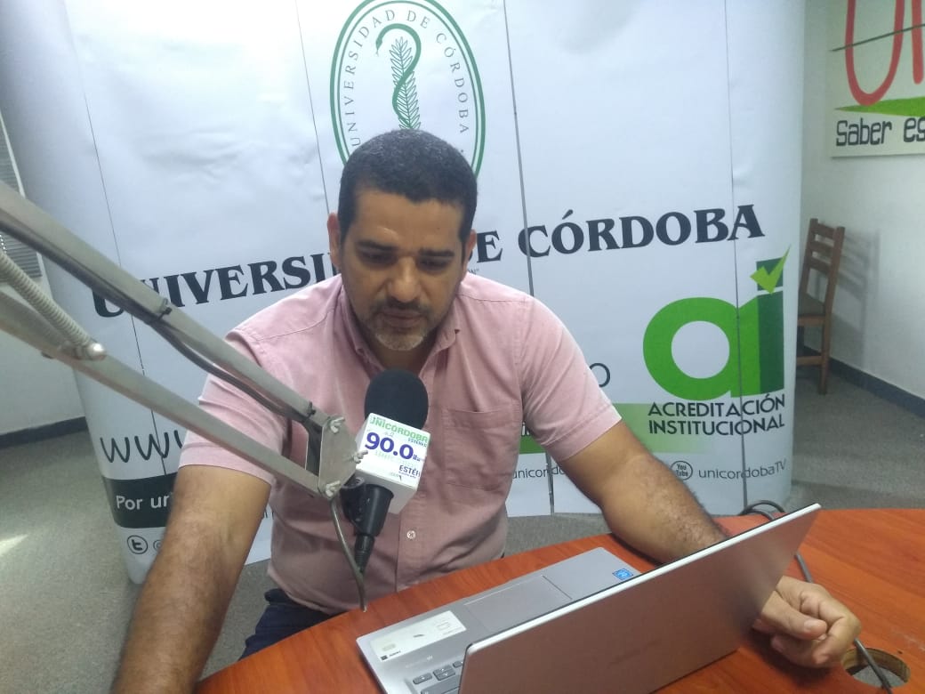 unicorst's tweet photo. #AlAire primera emisión de Ambiente, Territorio y Tecnología, del programa de Geografía de @Unicordoba_Col. Conduce el docente Jorge Villadiego Lorduy en coproducción con @comunidadUNACR, la Asoc. de Geógrafos del Caribe Colombiano y @enviromentytec. El tema de hoy: vulcanismo. https://t.co/Gluh4JZz8v